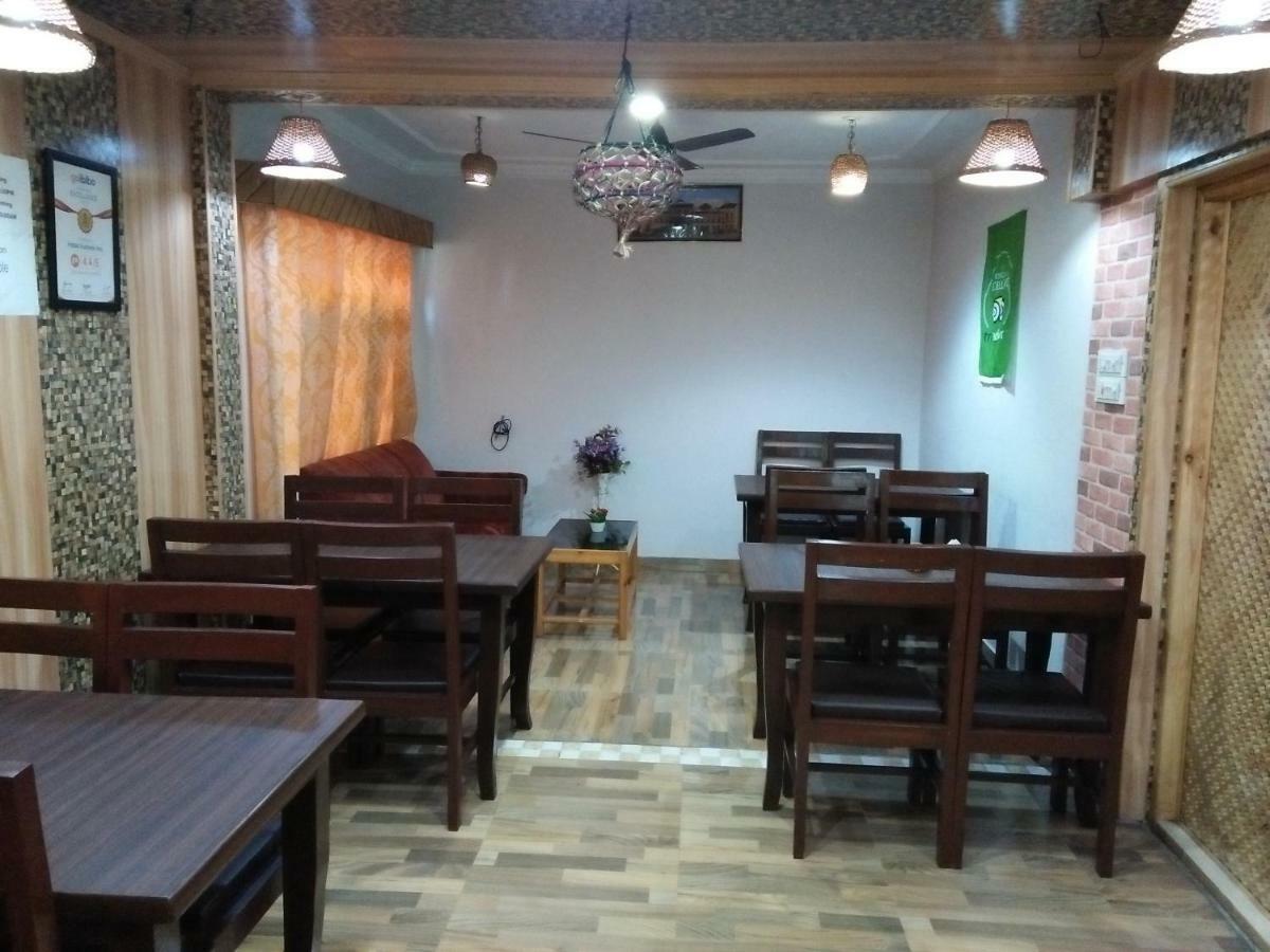 Srīnagar Hotel Kashmir Inn מראה חיצוני תמונה